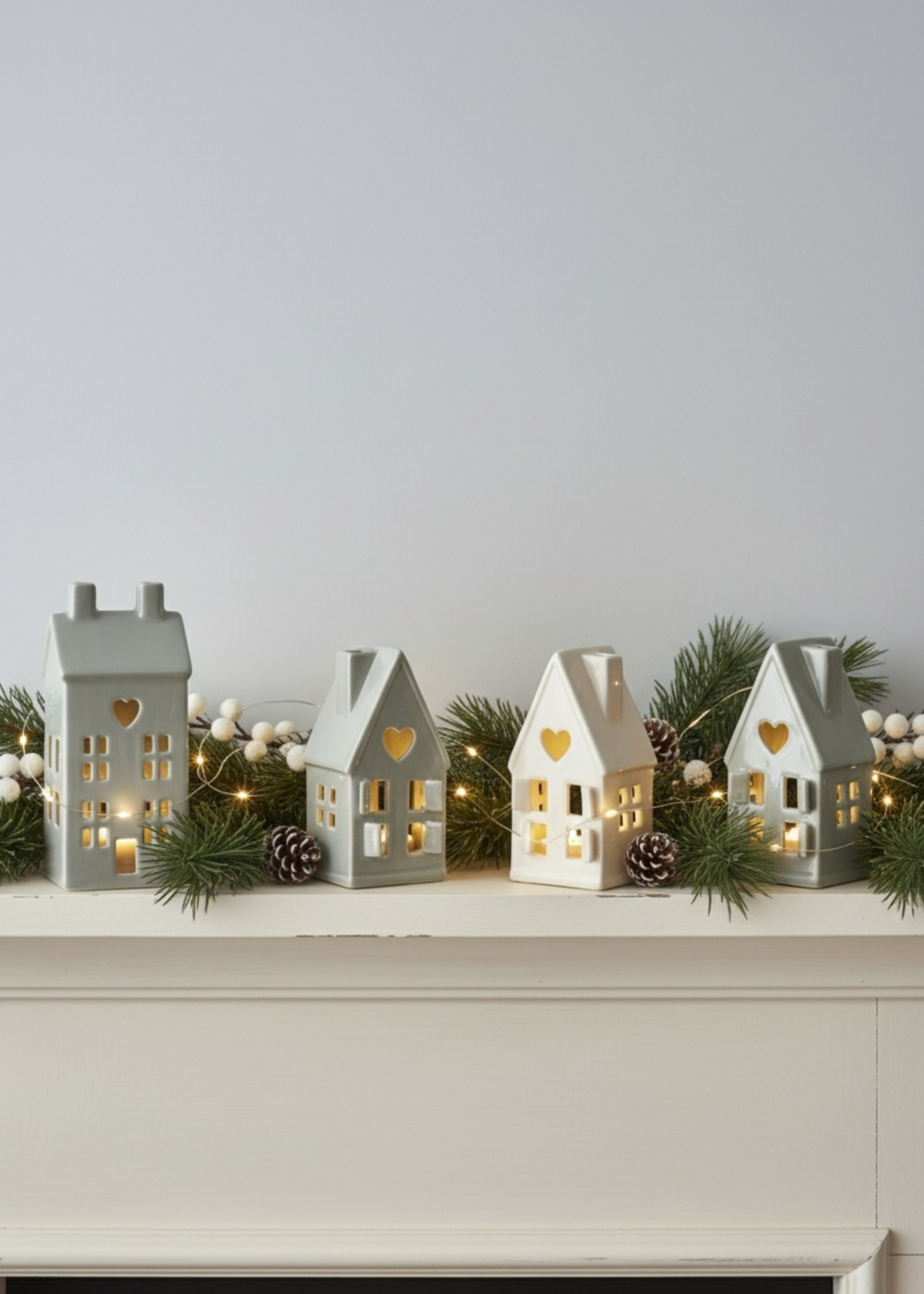 Truly Lifestyle Ceramic Christmas House Decorations