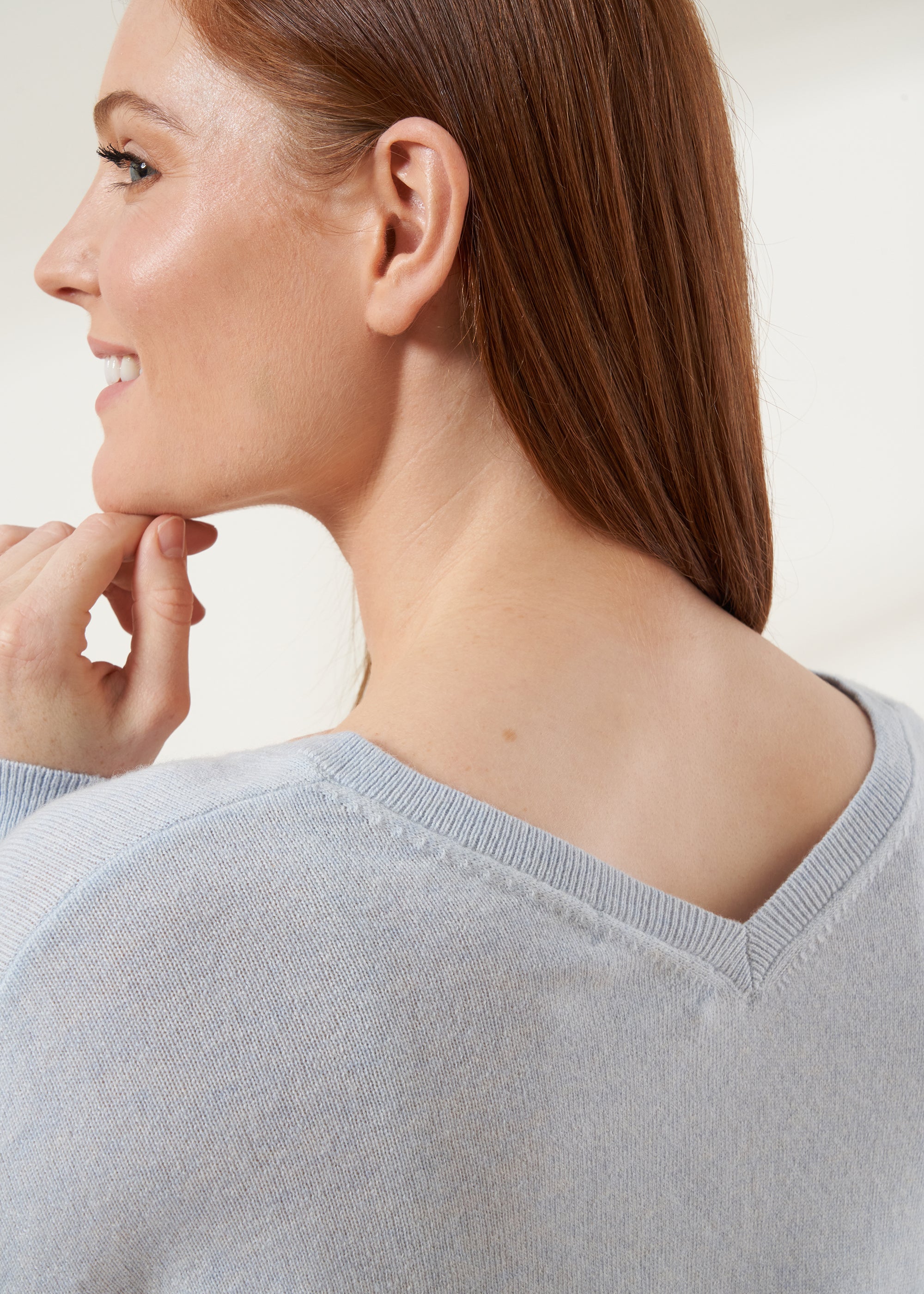 Merino and Cashmere Wool Baby Blue V-Neck Jumper