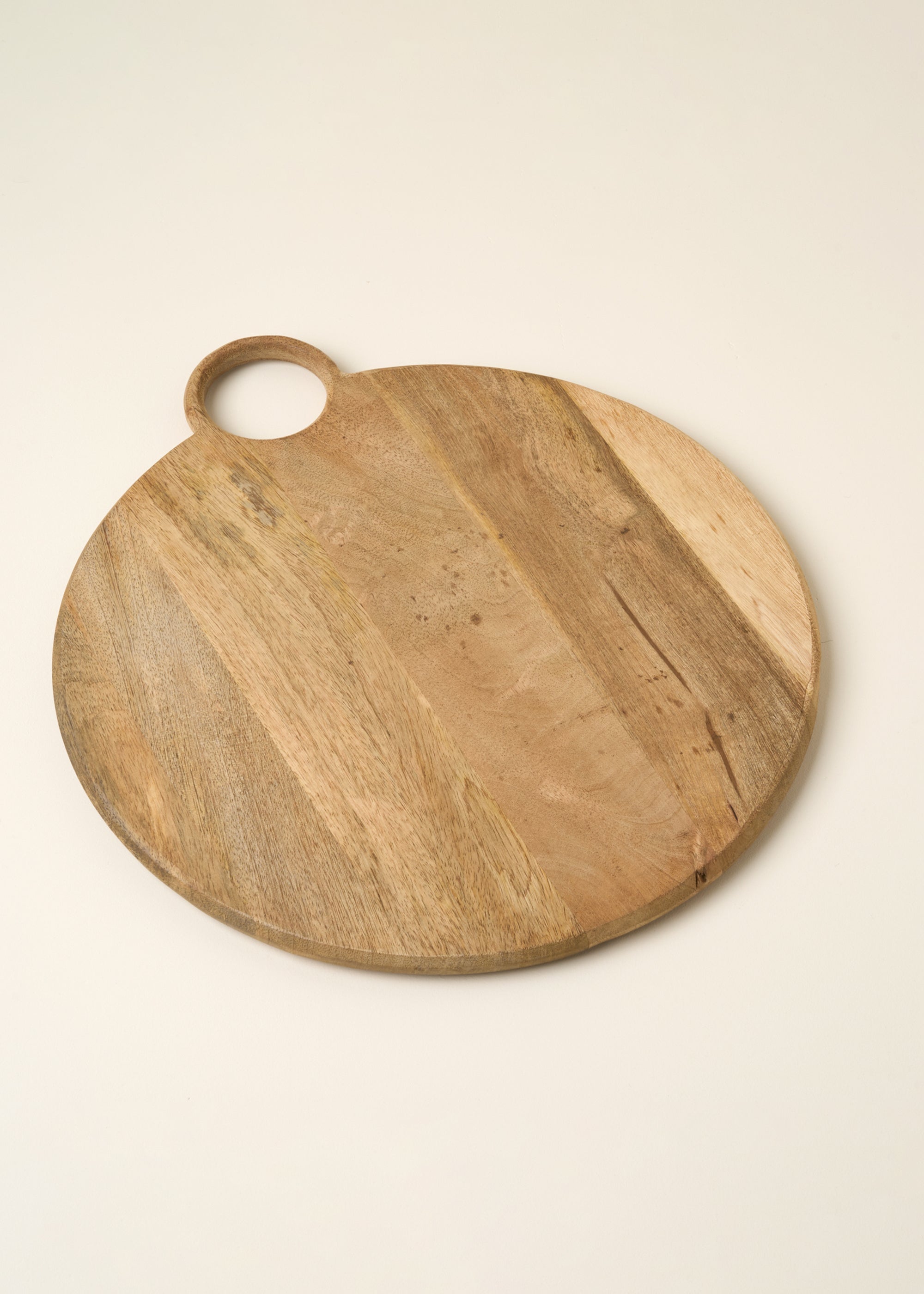 Ring Handle Round Mango Wood Board