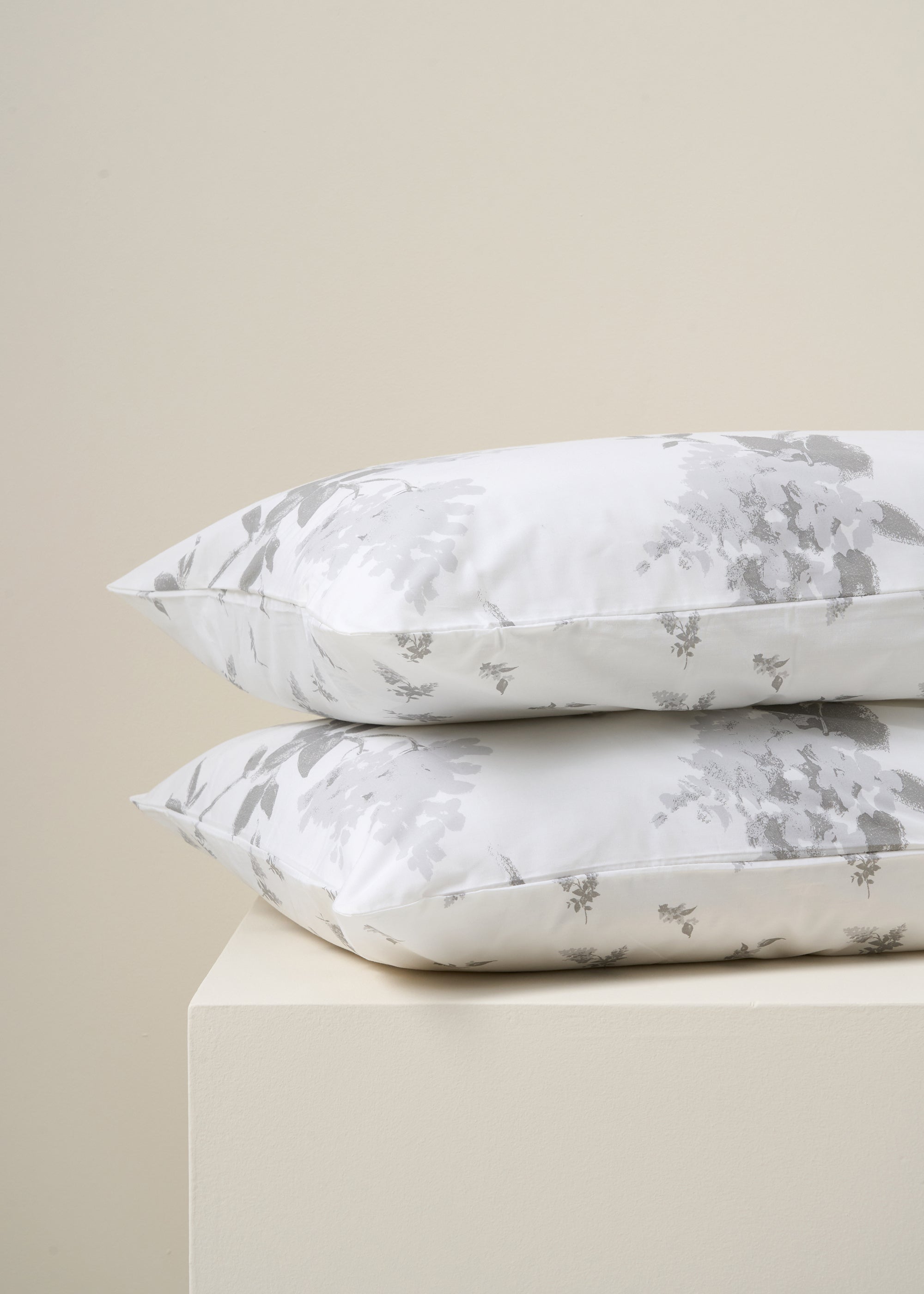 Truly Lifestyle White Floral Pillowcase Set of 2 On Pillowcases