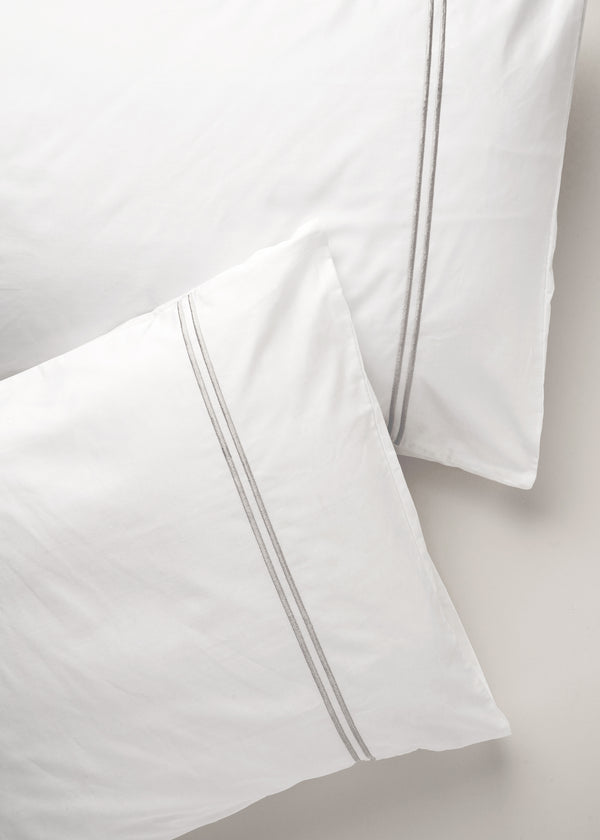 Truly Lifestyle White Satin Stitch Housewife Pair Of Pillowcases