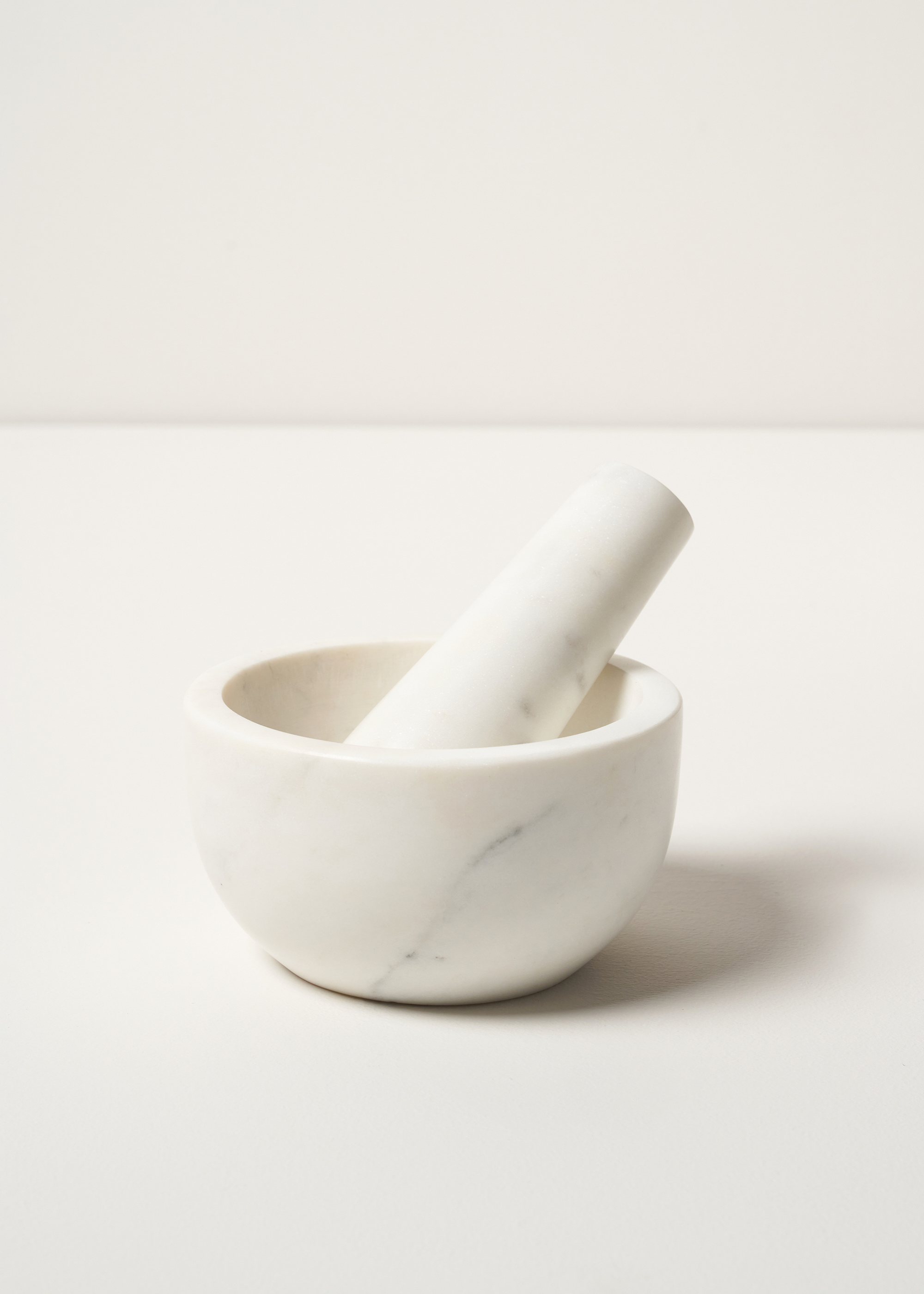 WHITE-MARBLE-PESTLE-AND-MORTAR | TRULY LIFESTYLE