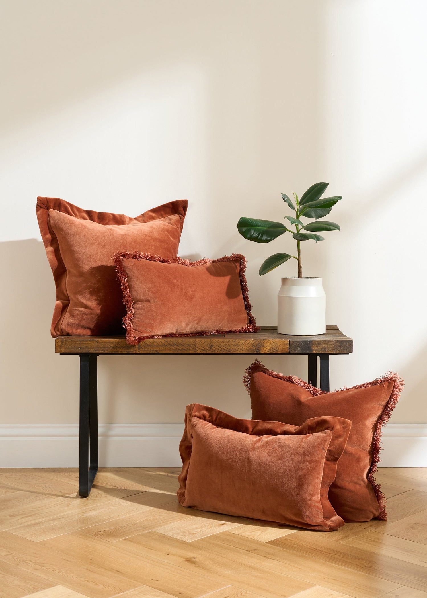 Cushion Styling: How to Use Accent Colours to Transform Any Room
