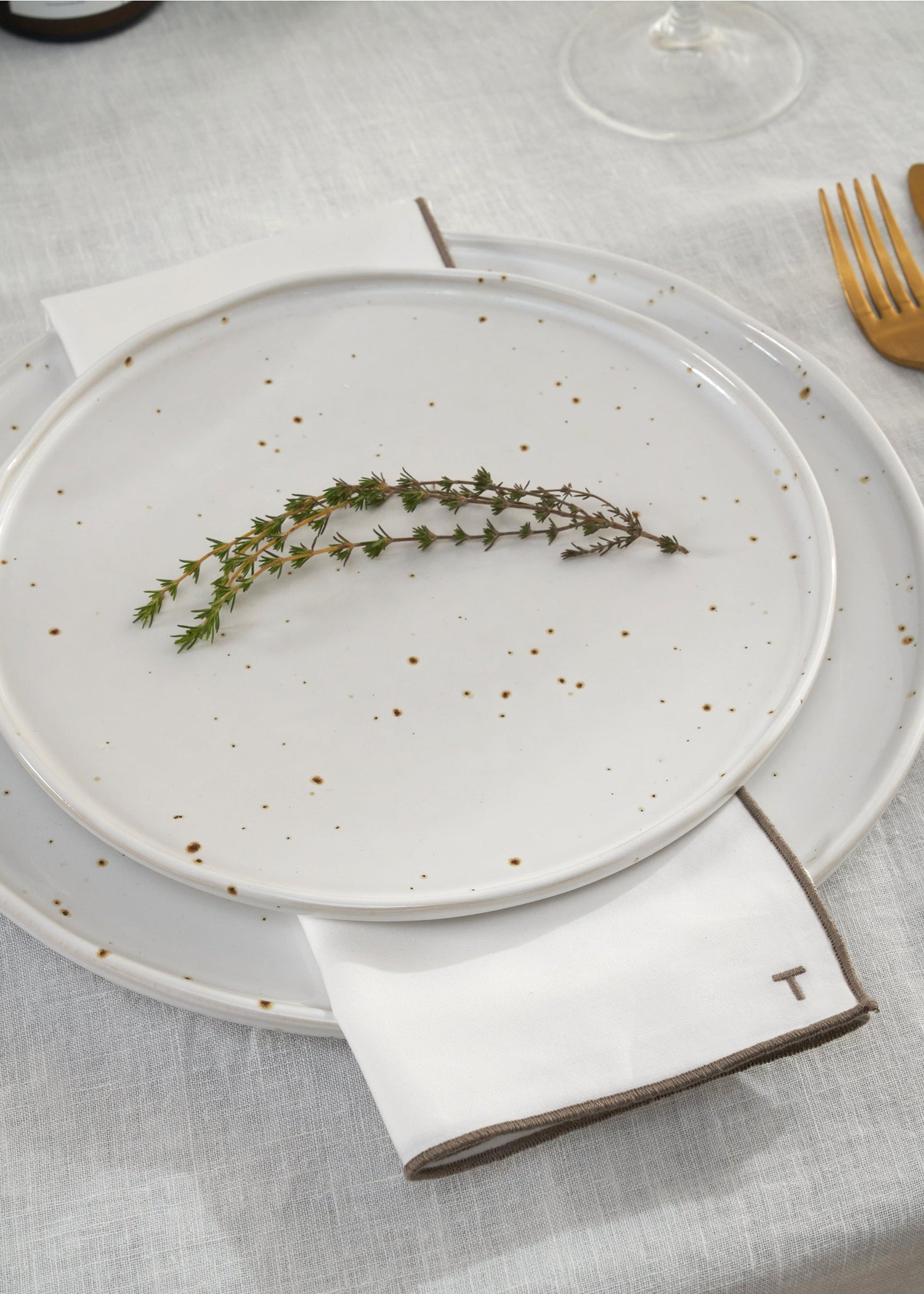 The Art of Luxury Table Setting: A Complete Guide to Elevated Dining in 2025