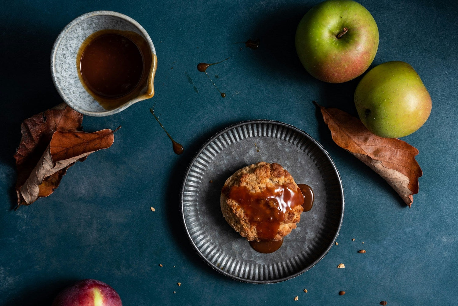 Tom Kerridge's Apple & Toffee crumble