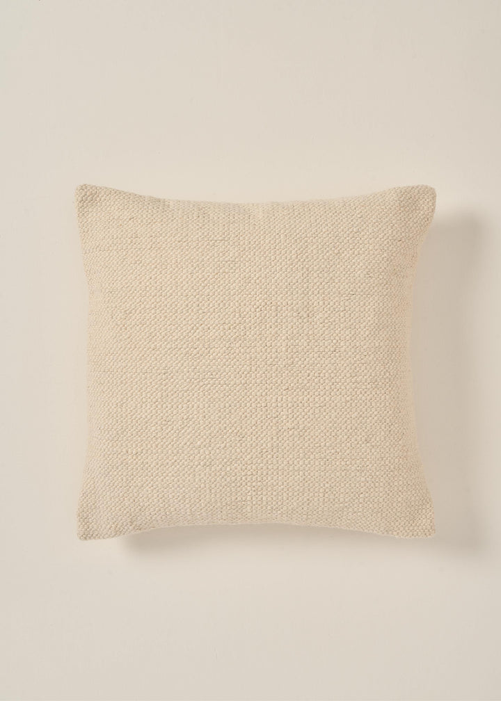 TRULY LIFESTYLE CREAM TEXTURED CUSHIONS