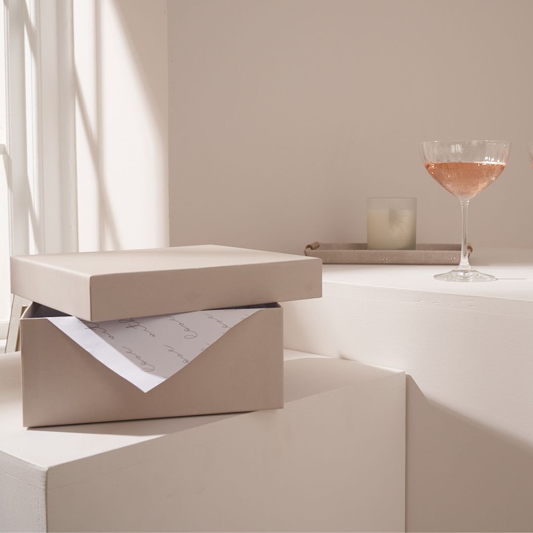 Truly Lifestyle Gifting Box With Crystal Champange Coupe