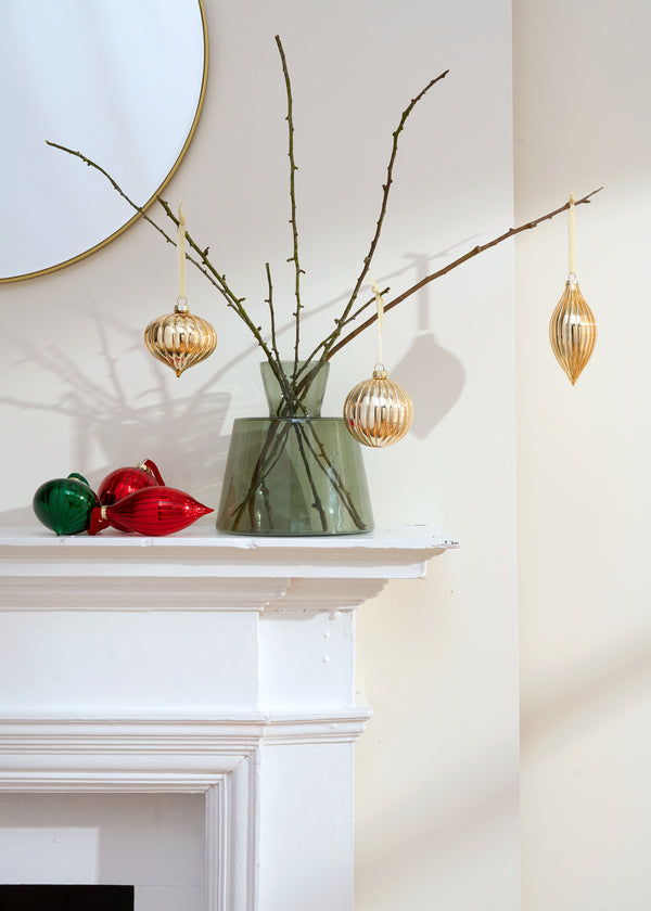 TRULY LIFESTYLE GOLD GLASS BAUBLES ON MANTLE