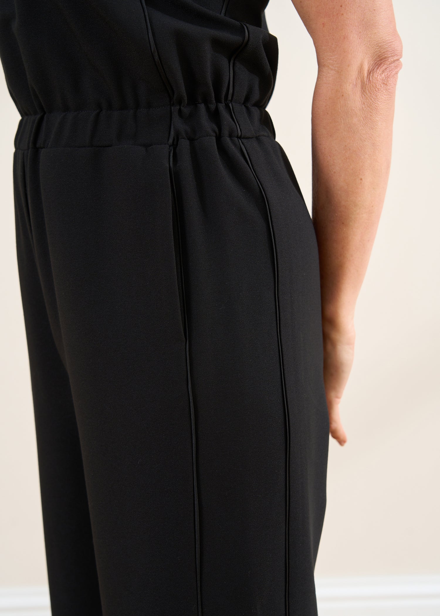 Black Round Neck Jumpsuit