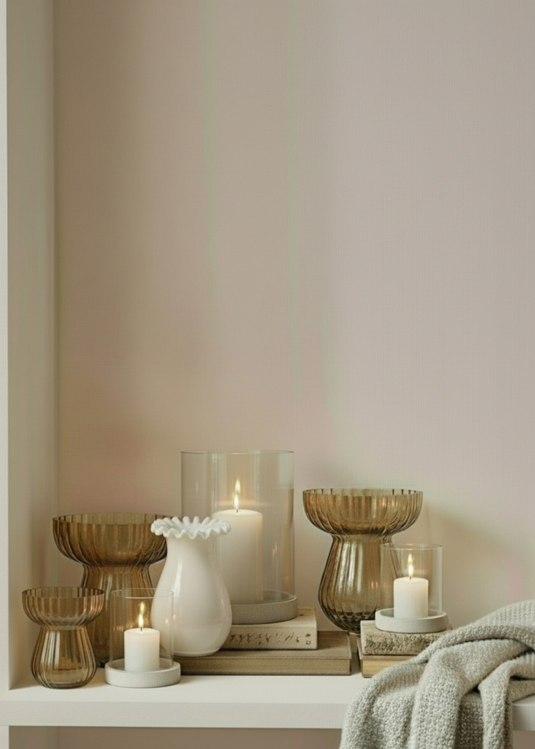 TRULY LIFESTYLE LARGE GLASS BULB VASE IN AMBER WITH GLASS HURRICANE LAMPS AND SCALLOPED EDGE VASE