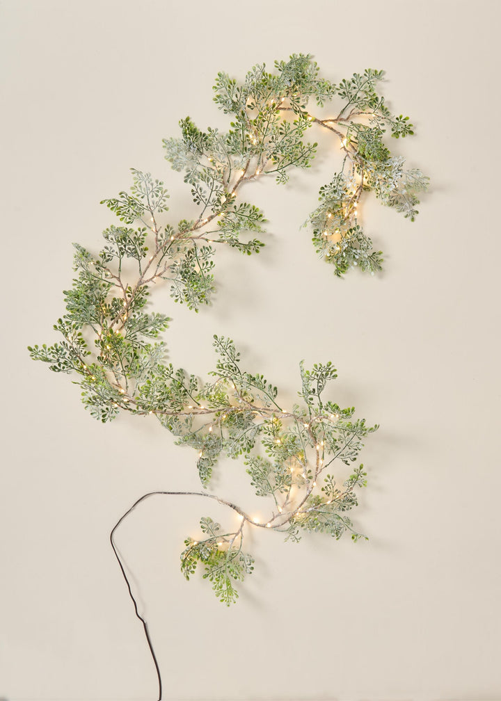 TRULY LIFESTYLE LIGHT UP EVERGREEN GARLAND