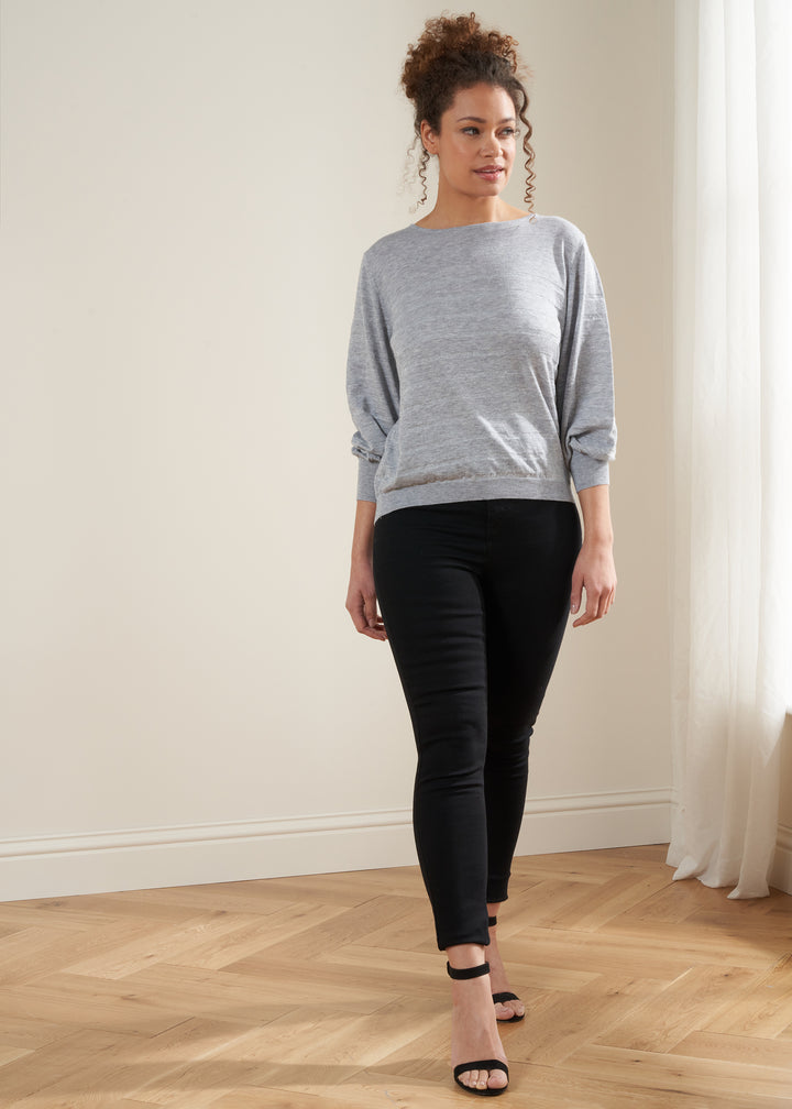TRULY LIFESTYLE WOMENS GREY LUREX STRIPE JUMPER ON MODEL WITH JEANS