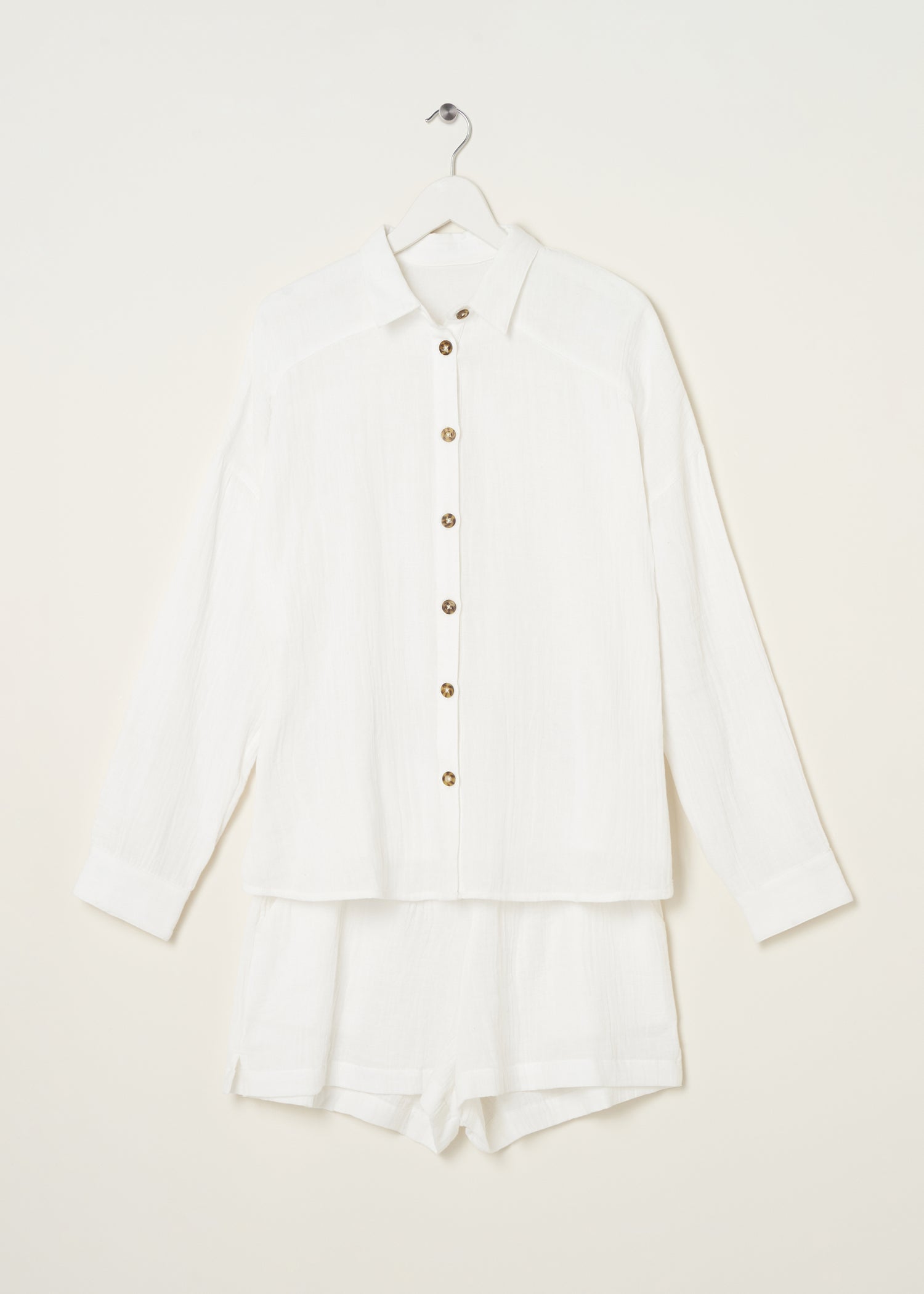 TRULY LIFESTYLE WOMENS WHITE COTTON CHEESECLOTH SHIRT AND SHORT SET ON HANGER