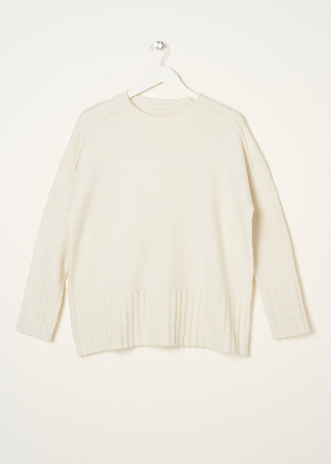 TRULY LIFESTYLE WOMENS WHITE FUNNEL NECK JUMPER WITH RIBBED HEM ON HANGER