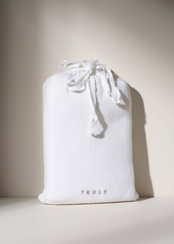 WHITE LINEN DUVET COVER IN DUST BAG | TRULY LIFESTYLE