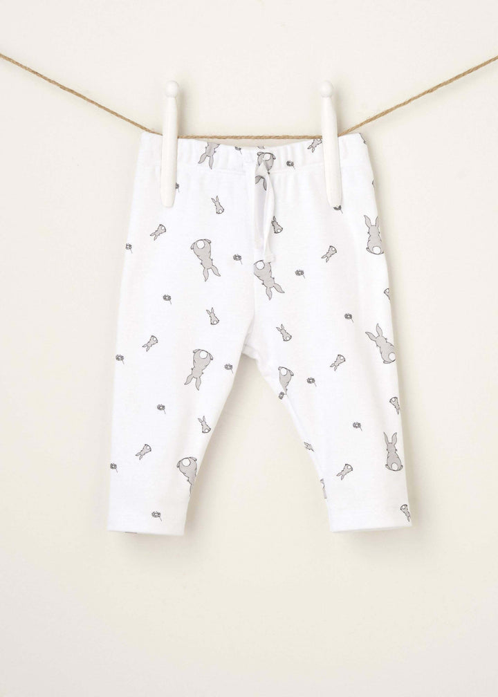 WHITE BUNNY PRINT BABY LEGGINGS HANGING UP | TRULY LIFESTYLE