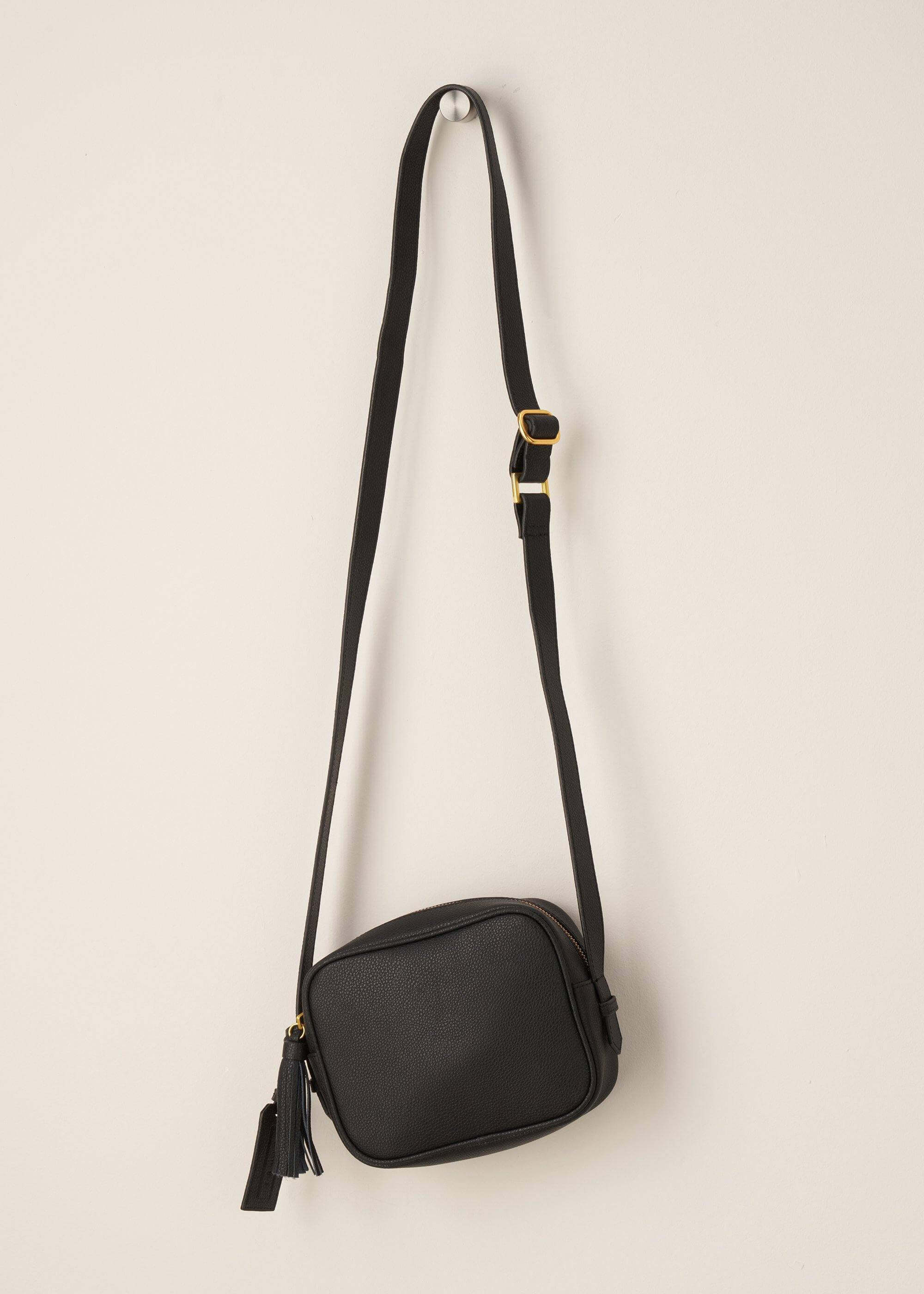 Black real leather cross body bag Clearance