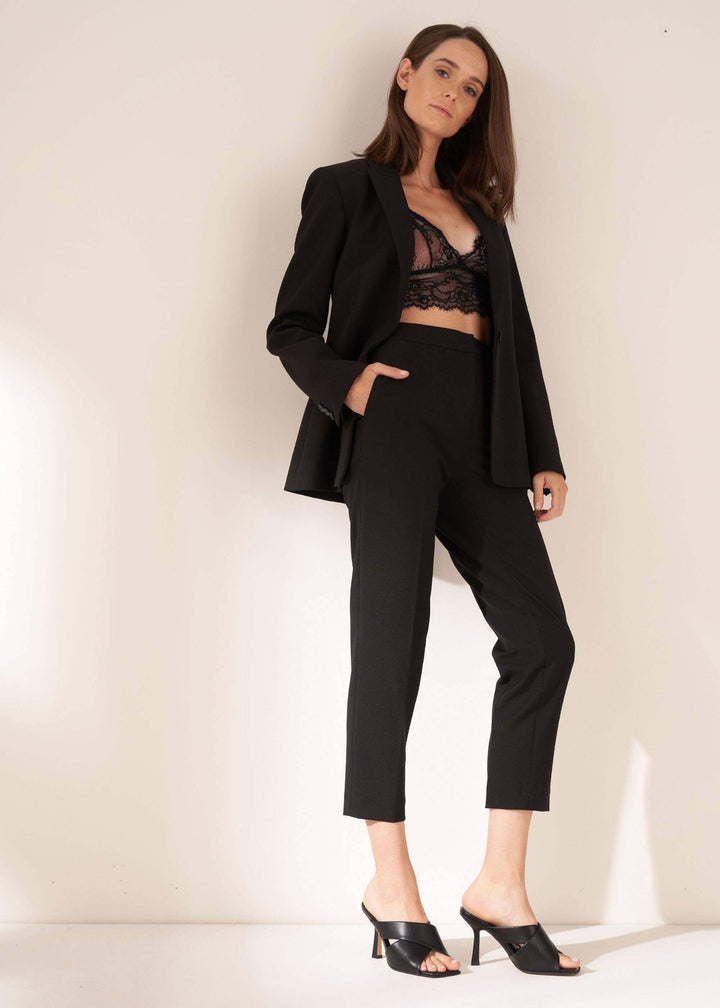 Womens Black Fitted Blazer On Model | Truly Lifestyle